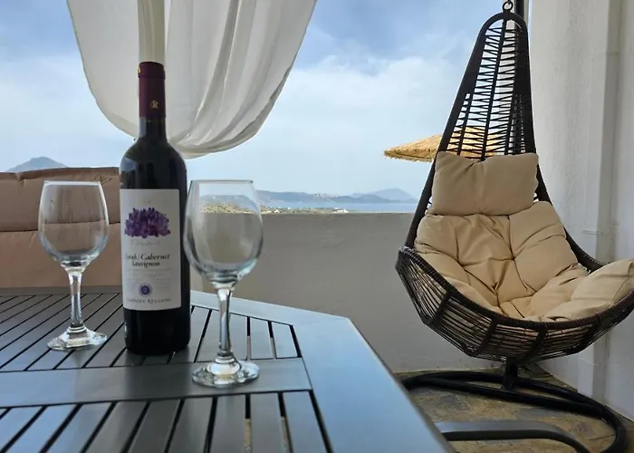 Bayview With Jaccuzi - Milos Zefiría