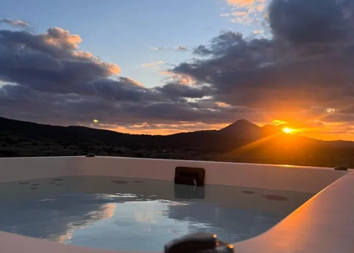 Villa Bayview With Jaccuzi - Milos *