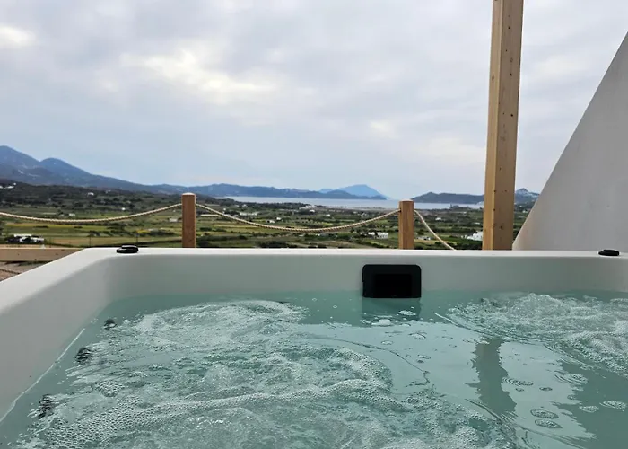 Bayview With Jaccuzi - Milos Zefiría