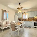 Bayview With Jaccuzi - Milos Villa
